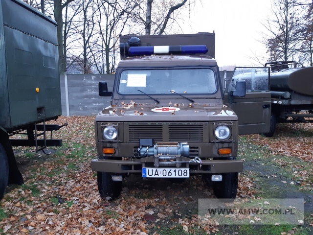 Samochód sanitarny 4-noszowy DAEWOO-HONKER (brak kluczyków, na wyposażeniu wciągarka oraz nosze) 